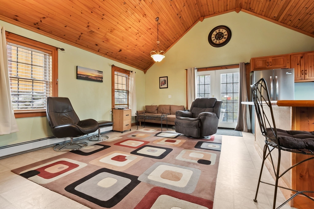 6 Cardinal Road Danvers, MA 01923 - Photo 23 of 36