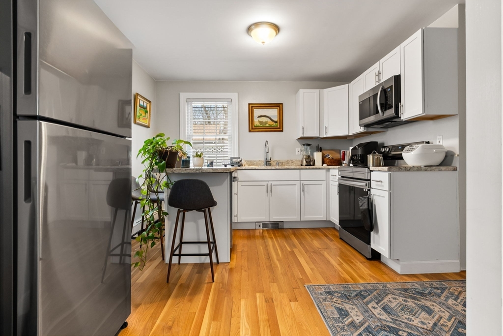 6 Cardinal Road Danvers, MA 01923 - Photo 9 of 36