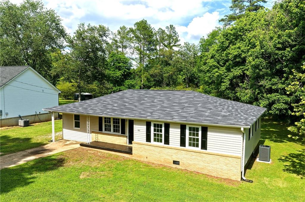 300 Cash Town Road Aragon, GA 30104 - Photo 7 of 28 a front view of a house with a yard