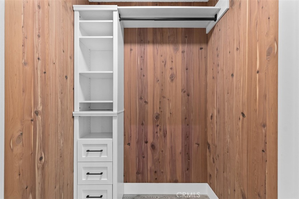 4482 Shorebird Street Huntington Beach, CA 92649 - Photo 41 of 55 Custom Closet