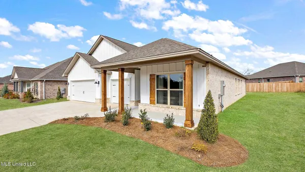 $447,400 | 607 South Coral Lane, Pearl, MS 39208