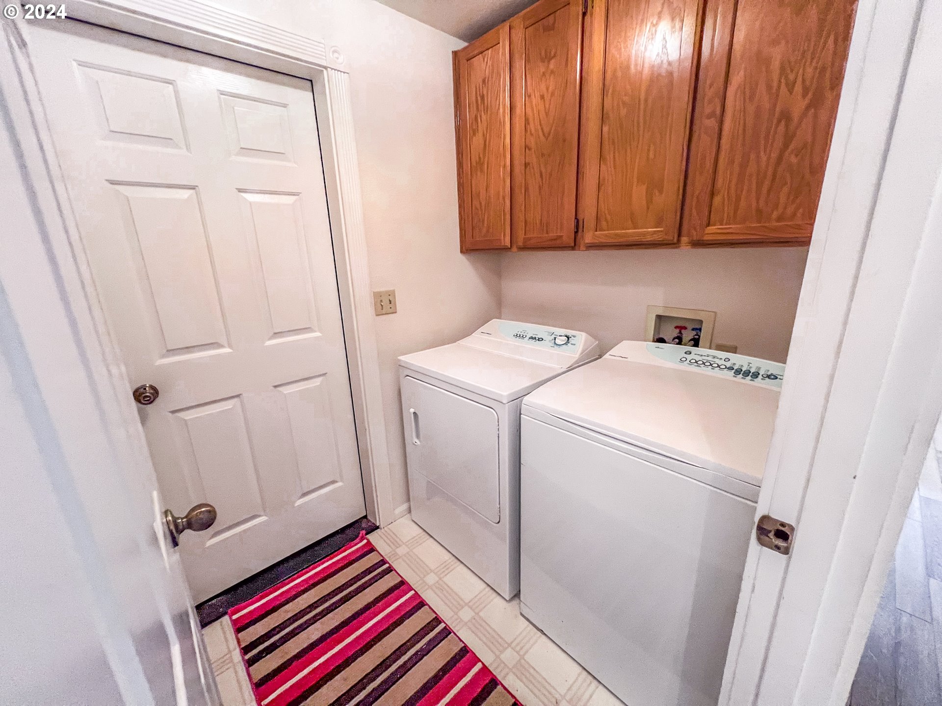 3949 Spruce Street Florence, OR 97439 - Photo 17 of 38 Gallery Image 17