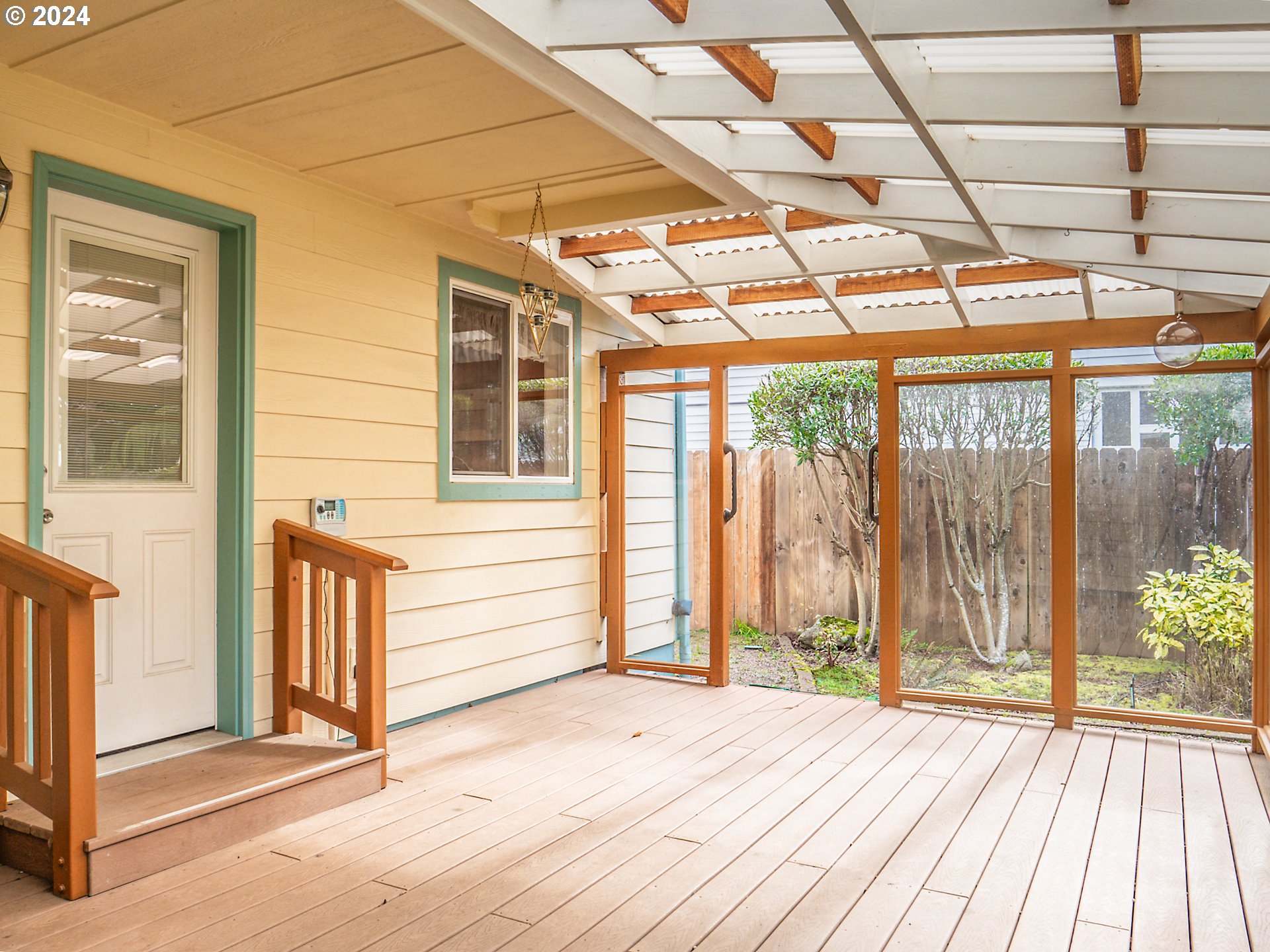 3949 Spruce Street Florence, OR 97439 - Photo 34 of 38 Gallery Image 34