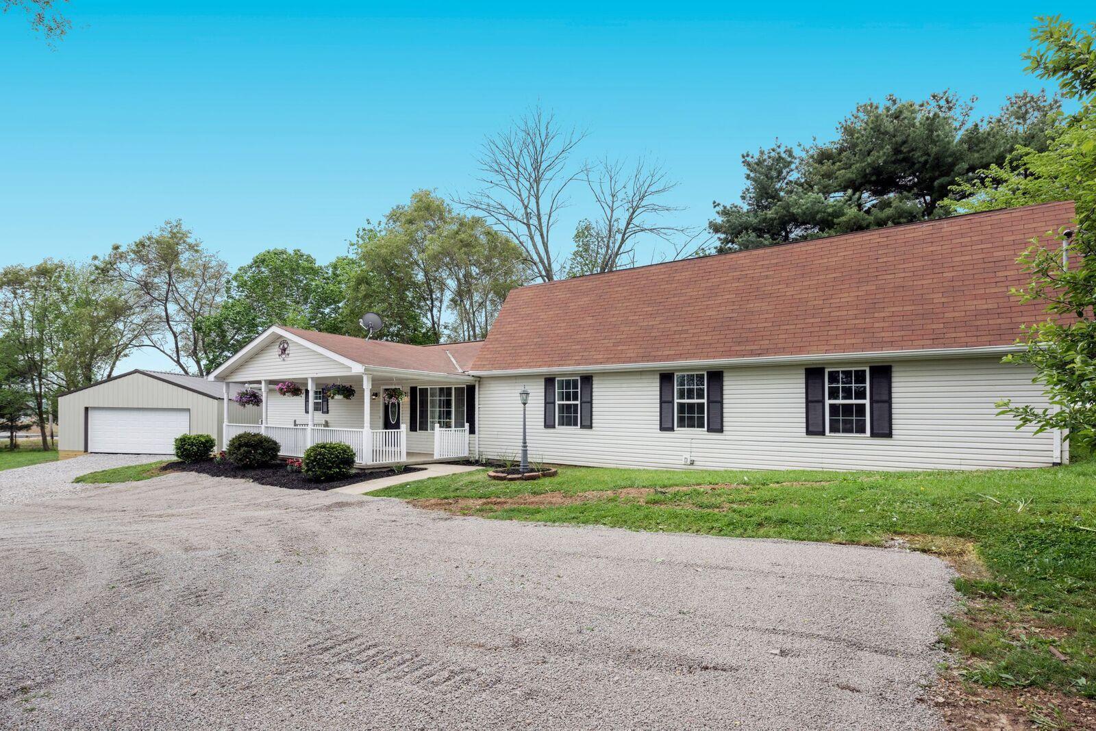 5745 Chillicothe Lancaster Road Southwest, Unit R Amanda, OH 43102 - Photo 3 of 29 Gallery Image 3