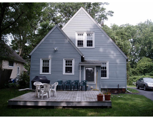 77 California Avenue Springfield, MA 01118 - Photo 12 of 12 Gallery Image 12
