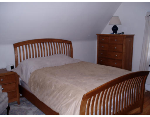 77 California Avenue Springfield, MA 01118 - Photo 7 of 12 Gallery Image 7