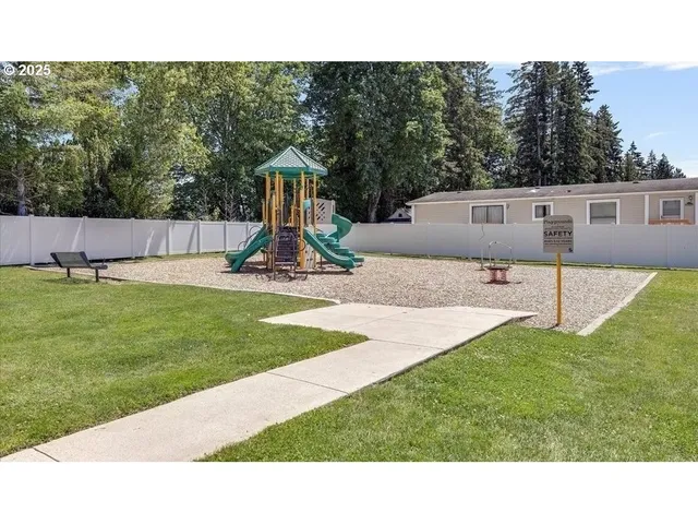 $110,000 | 13900 Southeast Highway 212, Unit 125, Clackamas, OR 97015