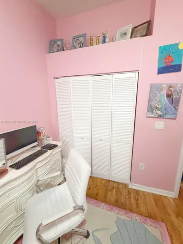 $449,950 | 10877 Northwest 8th Street, Pembroke Pines, FL 33026