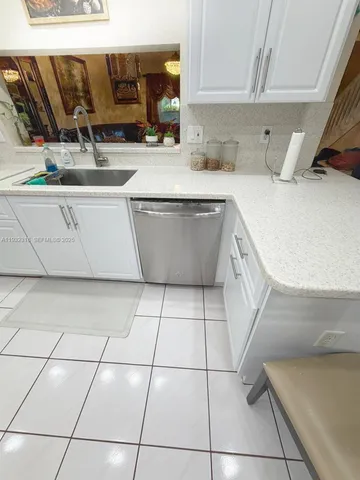 $449,950 | 10877 Northwest 8th Street, Pembroke Pines, FL 33026