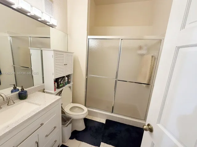 $449,950 | 10877 Northwest 8th Street, Pembroke Pines, FL 33026