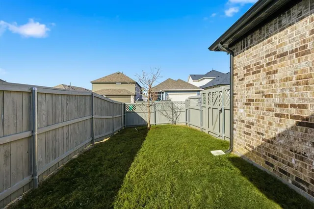 $2,850 | 2320 Stella Lane, Northlake, TX 76247