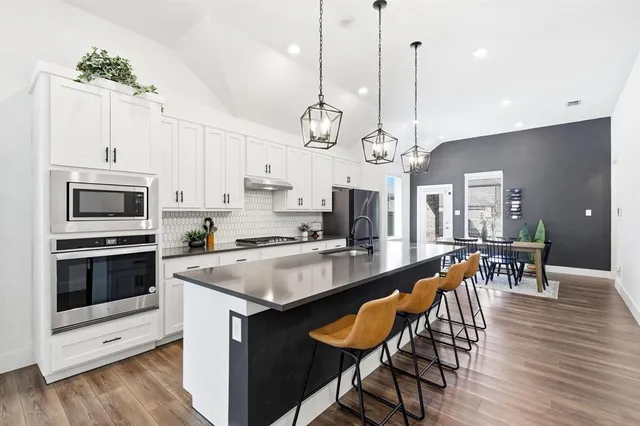 $2,850 | 2320 Stella Lane, Northlake, TX 76247