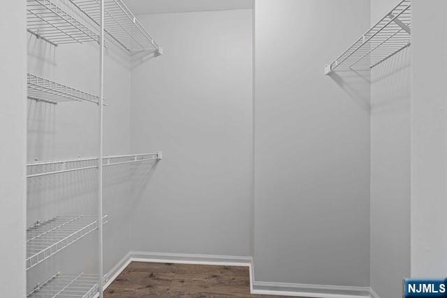 405 Williams Court, Unit 405 Edgewater, NJ 07020 - Photo 15 of 27
