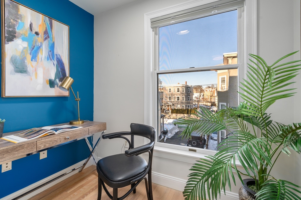 334 Beacon Street, Unit B Somerville, MA 02143 - Photo 20 of 23 a workspace with furniture and window