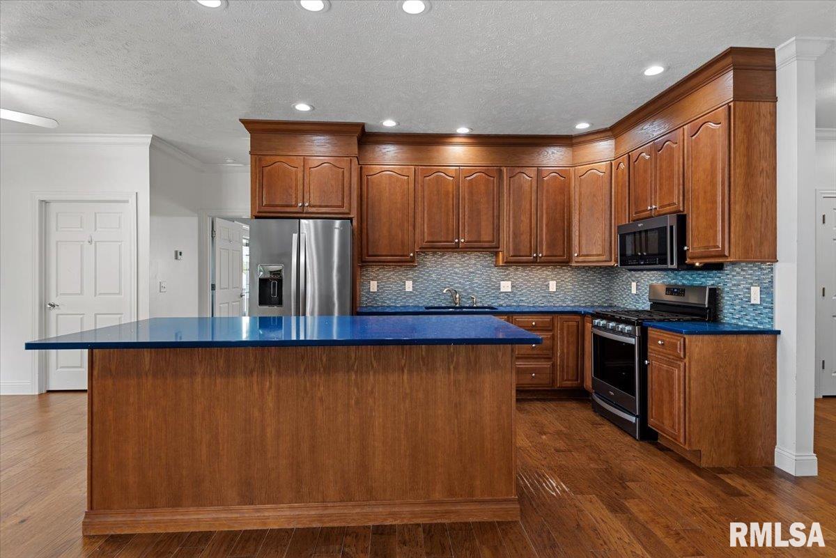 3516 Fernwood Drive Springfield, IL 62711 - Photo 12 of 68