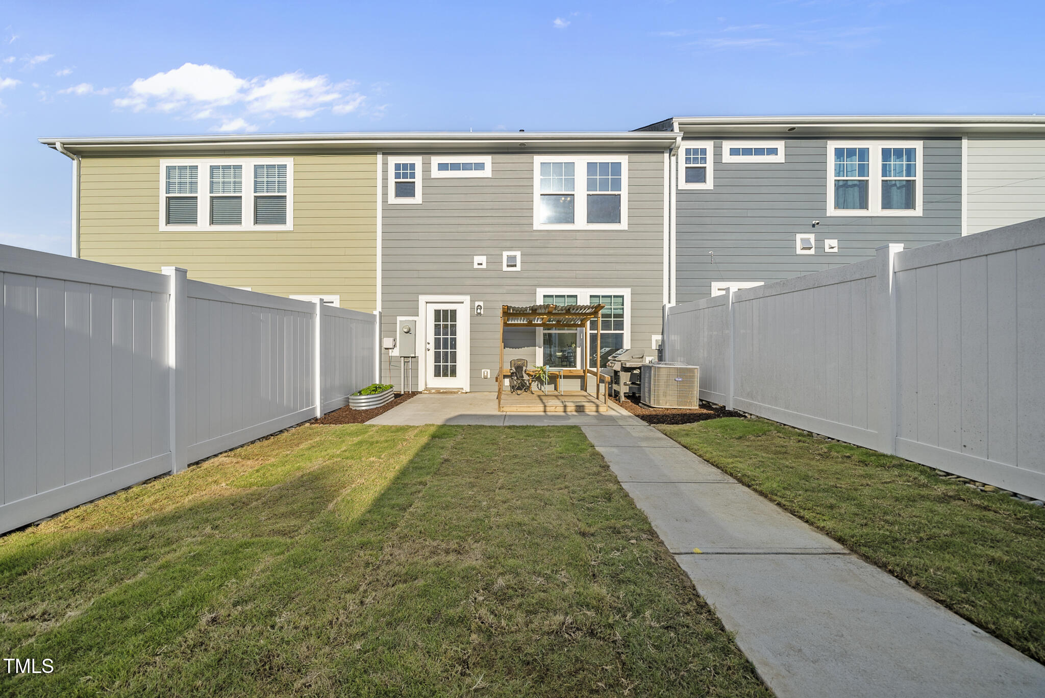 6511 Academic Avenue Raleigh, NC 27616 - Photo 3 of 44 DSC07451