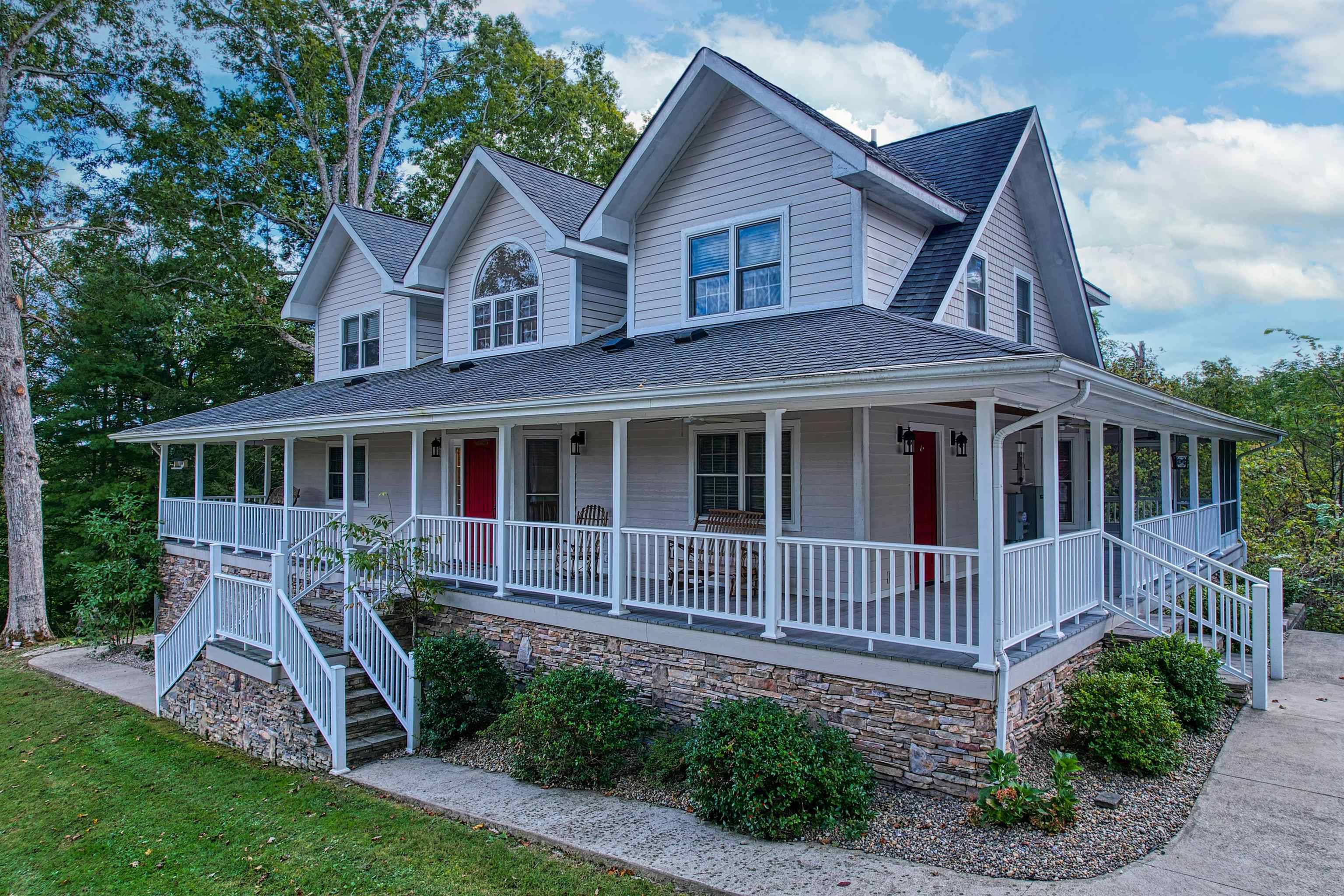 2299 Carter Caves Road Olive Hill, KY 41164 - Photo 2 of 25
