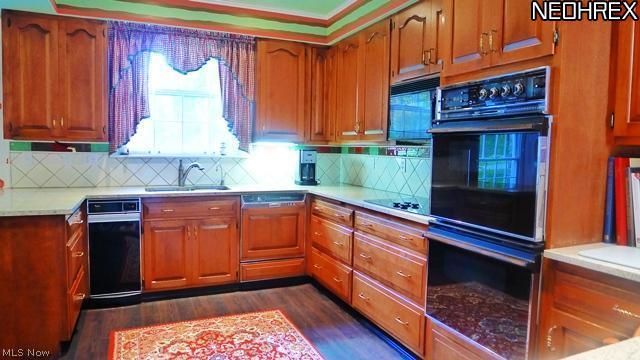 2730 Cranlyn Road Beachwood, OH 44122 - Photo 8 of 16