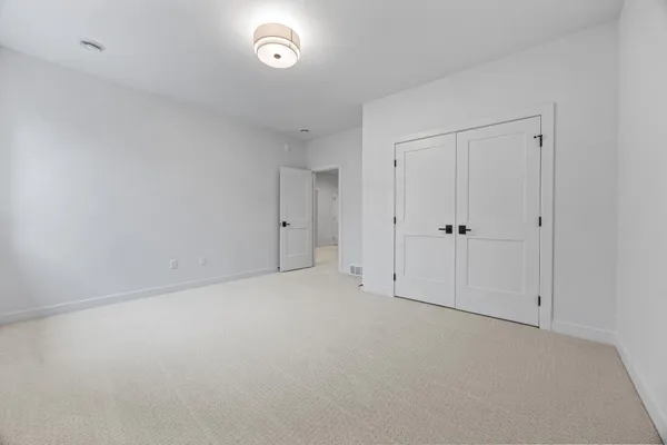 $854,900 | 406 Boehm Way, Colfax, ND 58018