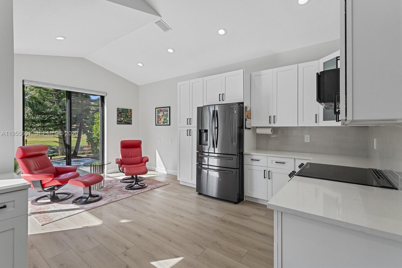 10122 Canoe Brook Circle Boca Raton, FL 33498 - Photo 26 of 37