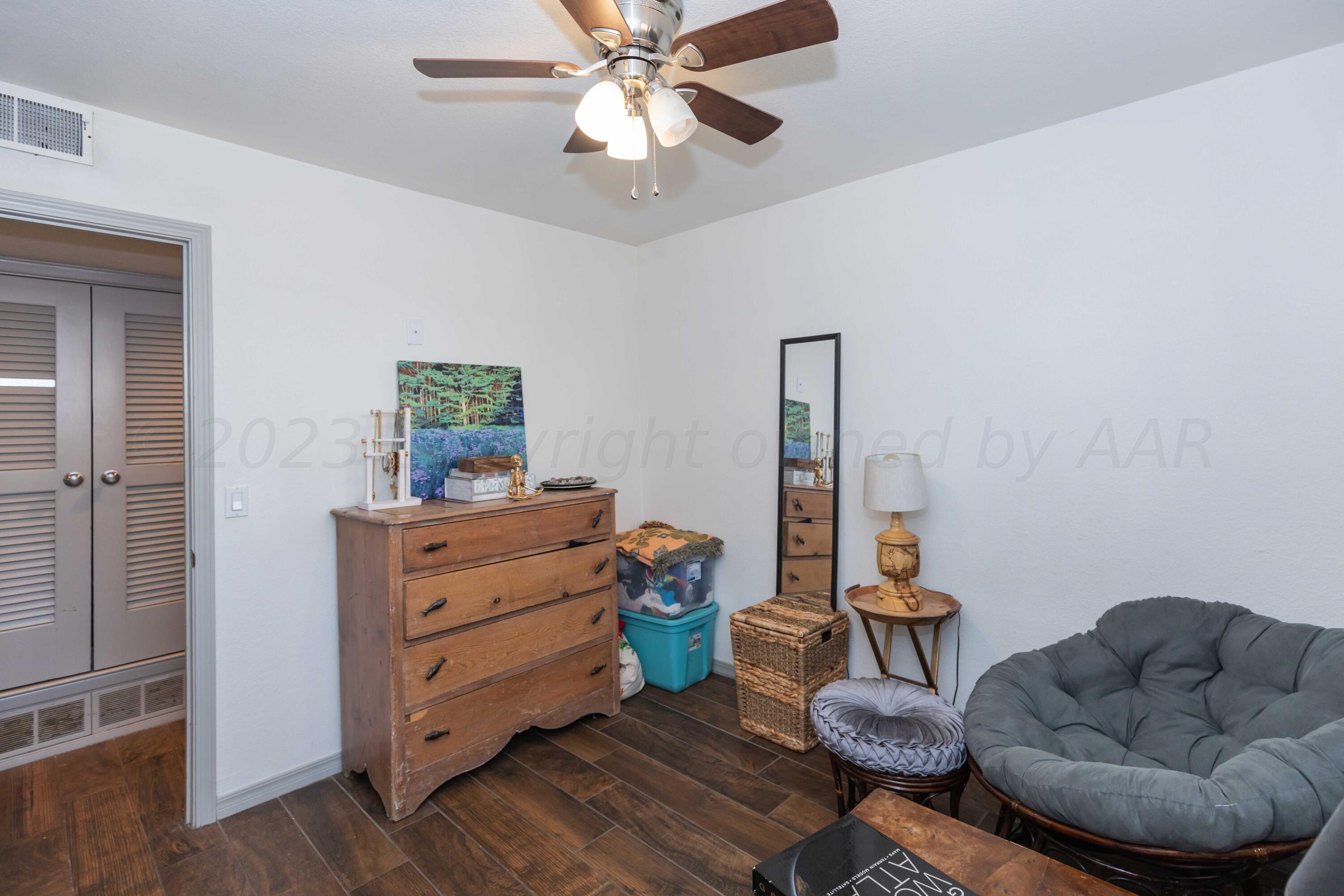 5107 Shield Drive Amarillo, TX 79110 - Photo 29 of 40 BEDROOM 3 VIEW 1