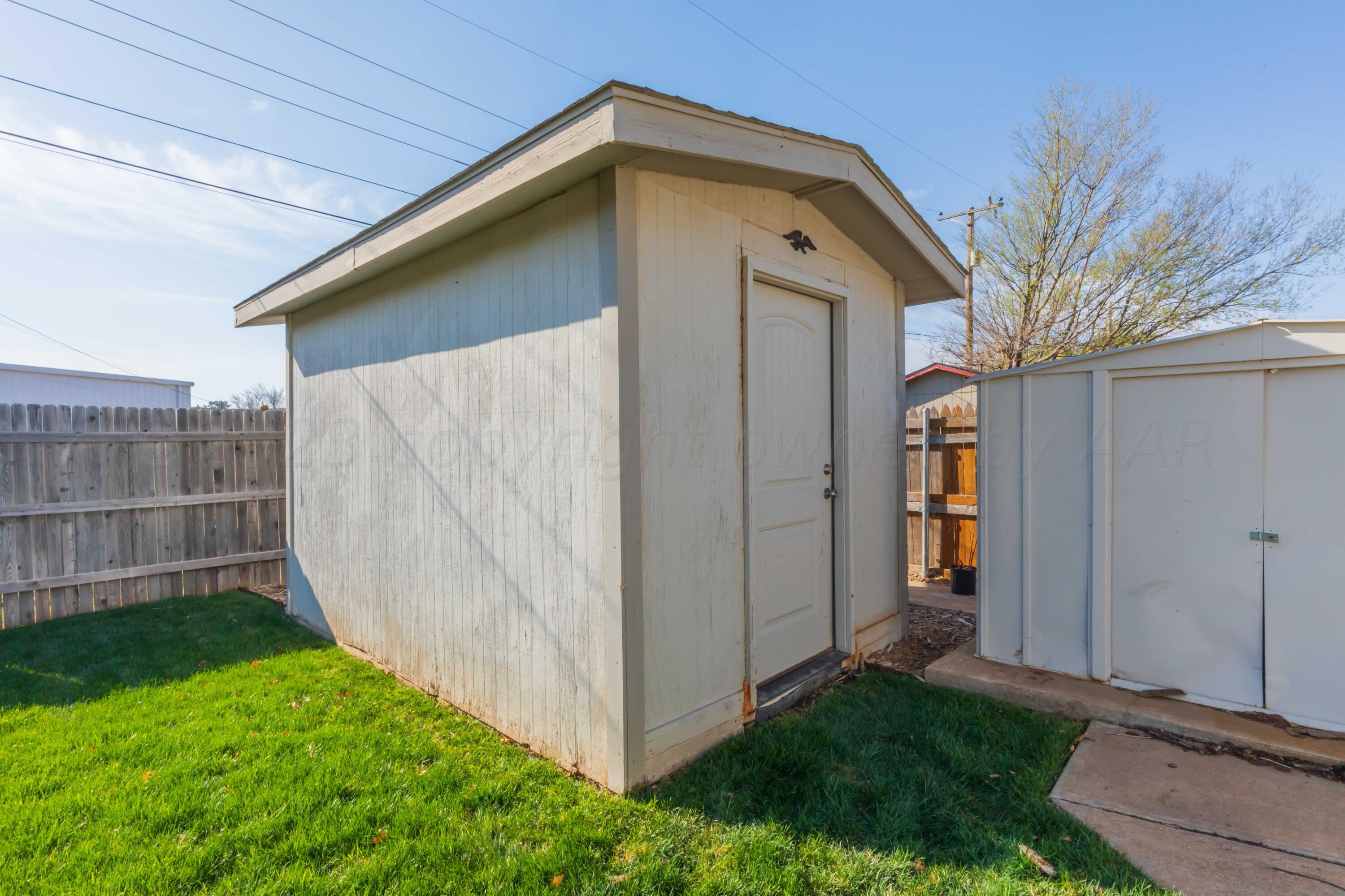 5107 Shield Drive Amarillo, TX 79110 - Photo 39 of 40 STORAGE 1