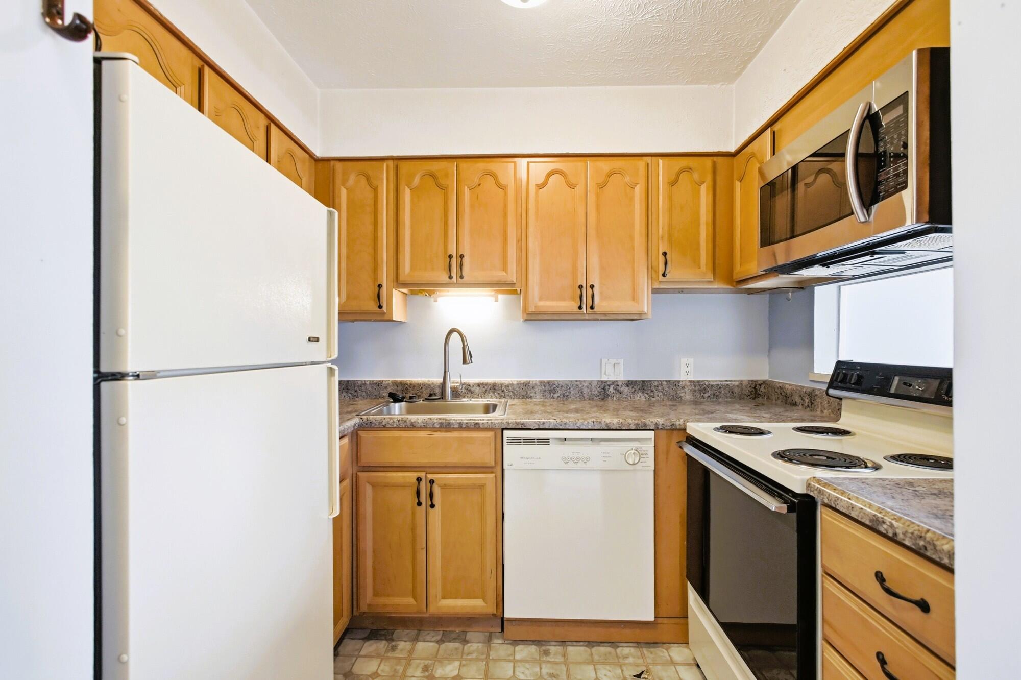 615 Villa Road, Unit B Springfield, OH 45503 - Photo 12 of 33 Gallery Image 12