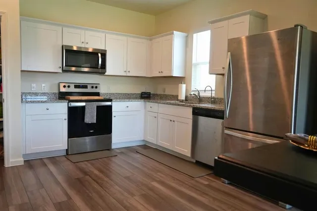 $2,300 | 13420 Hiskey Drive, Fort Worth, TX 76052