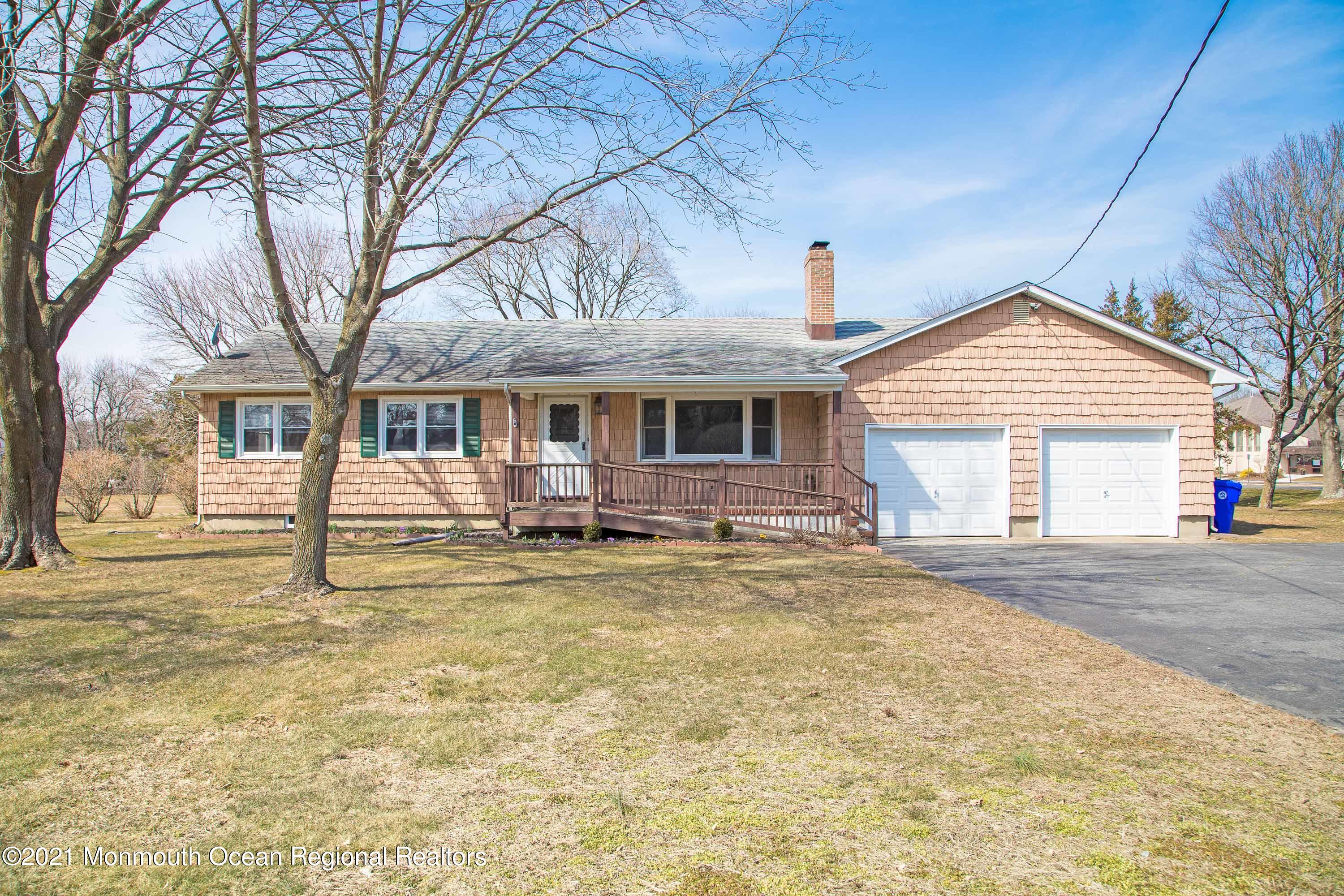 605 Thiele Road Brick, NJ 08724 - Photo 1 of 8 Front