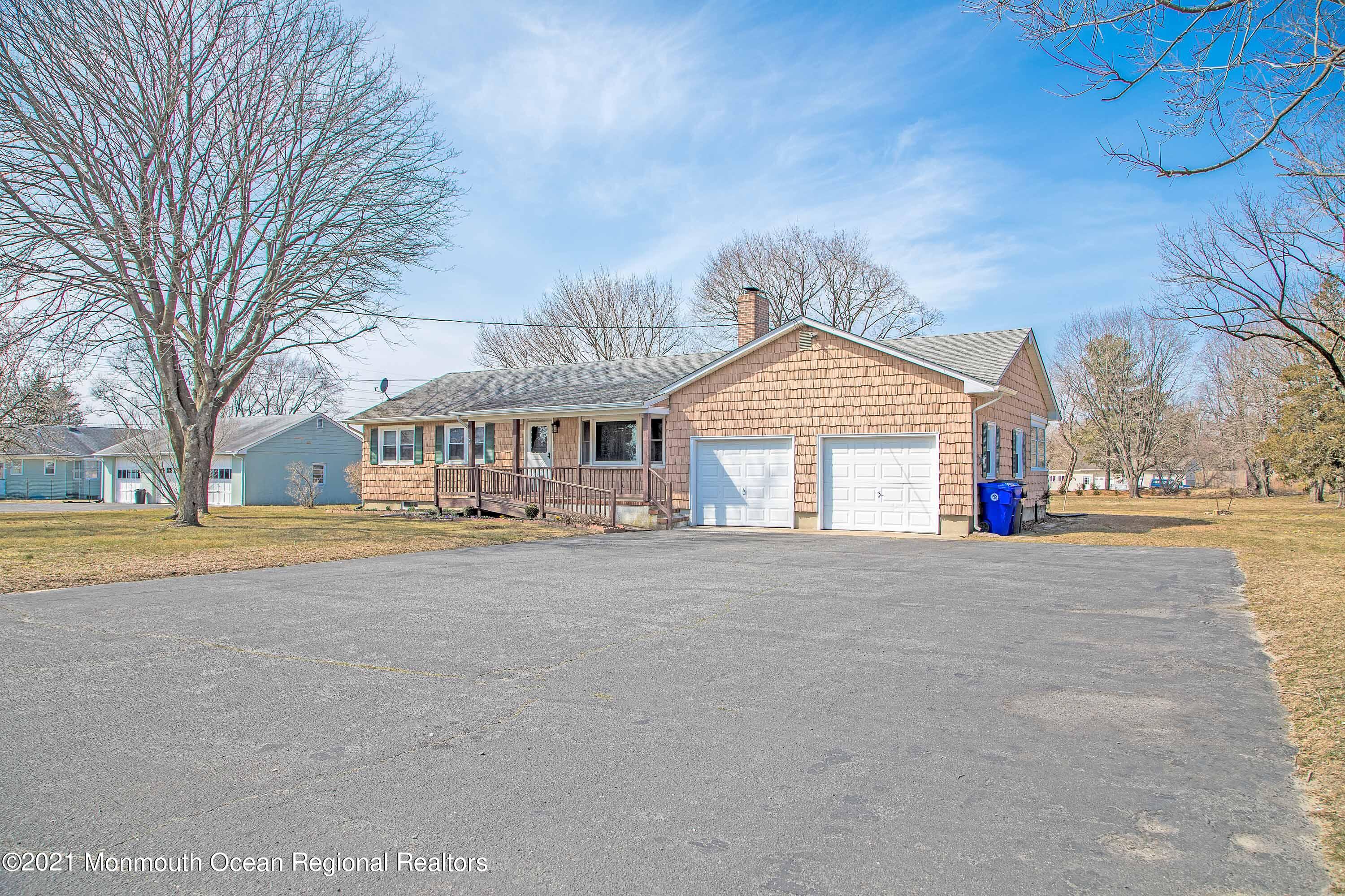 605 Thiele Road Brick, NJ 08724 - Photo 3 of 8 Front