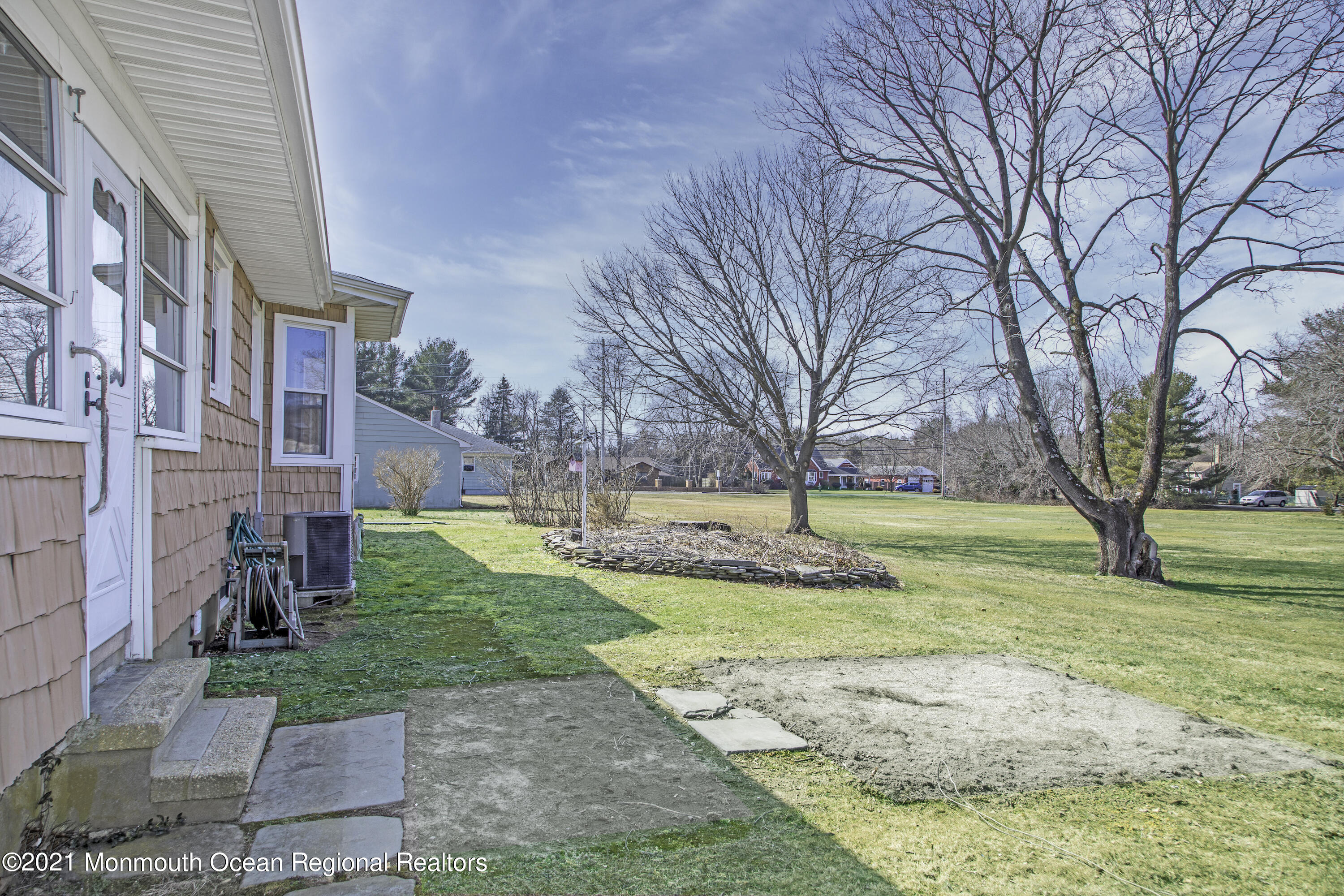 605 Thiele Road Brick, NJ 08724 - Photo 6 of 8 Rear Property