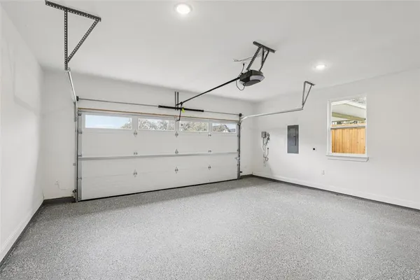 a view of a garage