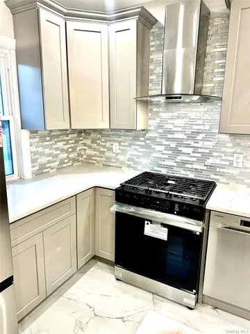 $829,000 | 137-49 231st Street | Laurelton