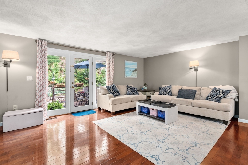 10 Oak Ridge Drive, Unit 5 Maynard, MA 01754 - Photo 4 of 25 Gallery Image 4