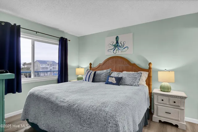 $2,000 | 901 South Lake Park Boulevard, Unit 304, Carolina Beach, NC 28428