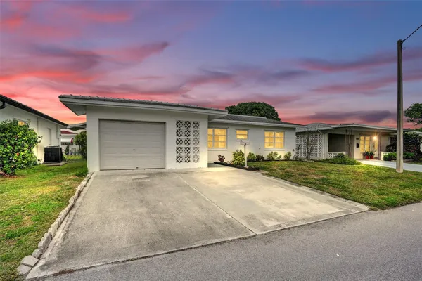 $330,000 | 4953 Northwest 48th Avenue, Tamarac, FL 33319