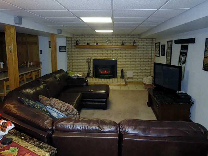311 Parkhill Road Economy, PA 15005 - Photo 3 of 23 Family Room.
