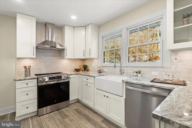 $600,000 | 1018 Saxon Hill Drive, Cockeysville, MD 21030