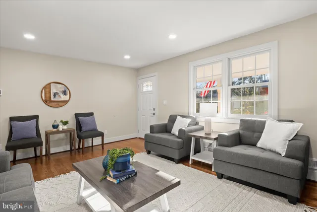 $600,000 | 1018 Saxon Hill Drive, Cockeysville, MD 21030