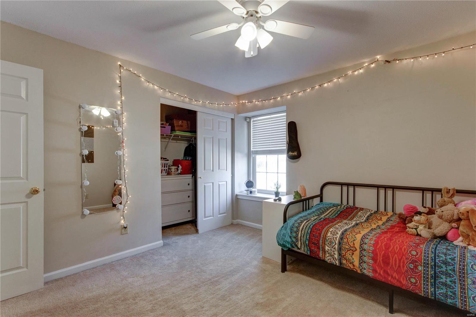 564 Woodlyn Crossing Ballwin, MO 63021 - Photo 36 of 55