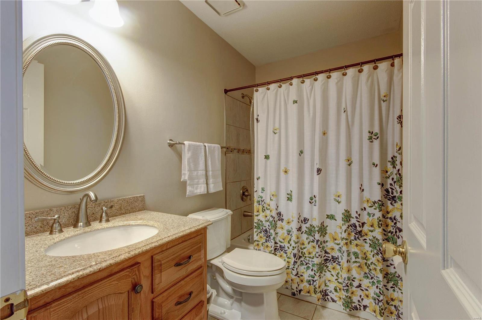 564 Woodlyn Crossing Ballwin, MO 63021 - Photo 38 of 55