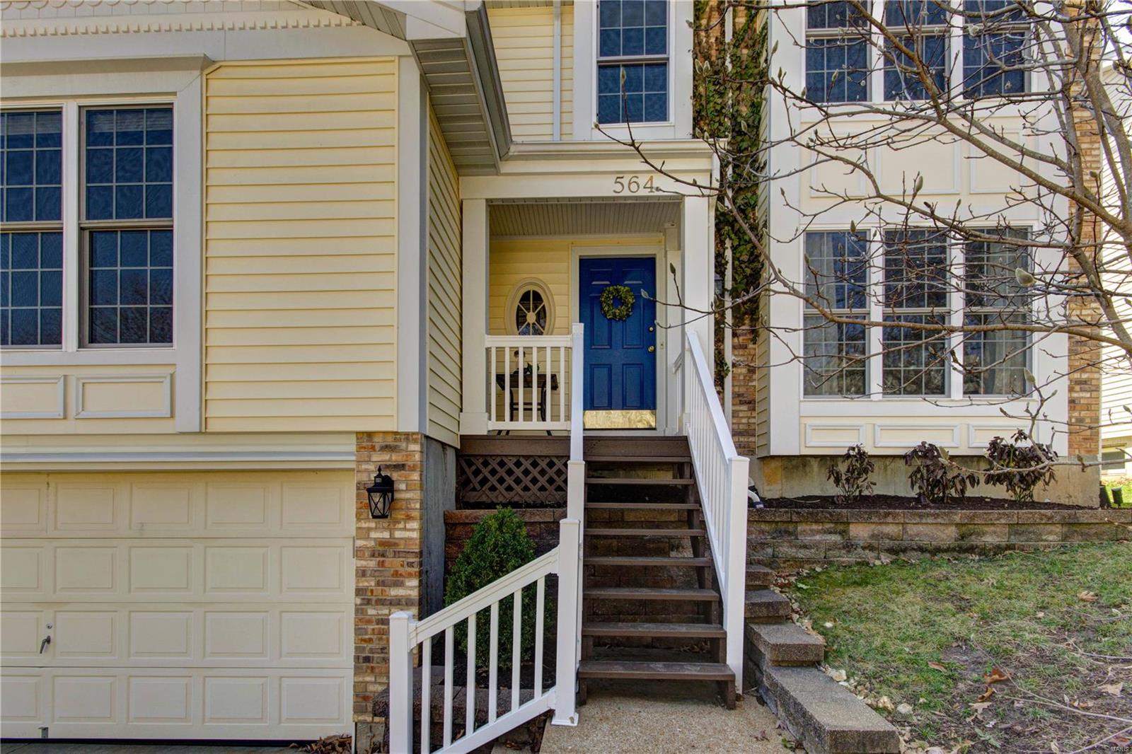 564 Woodlyn Crossing Ballwin, MO 63021 - Photo 5 of 55