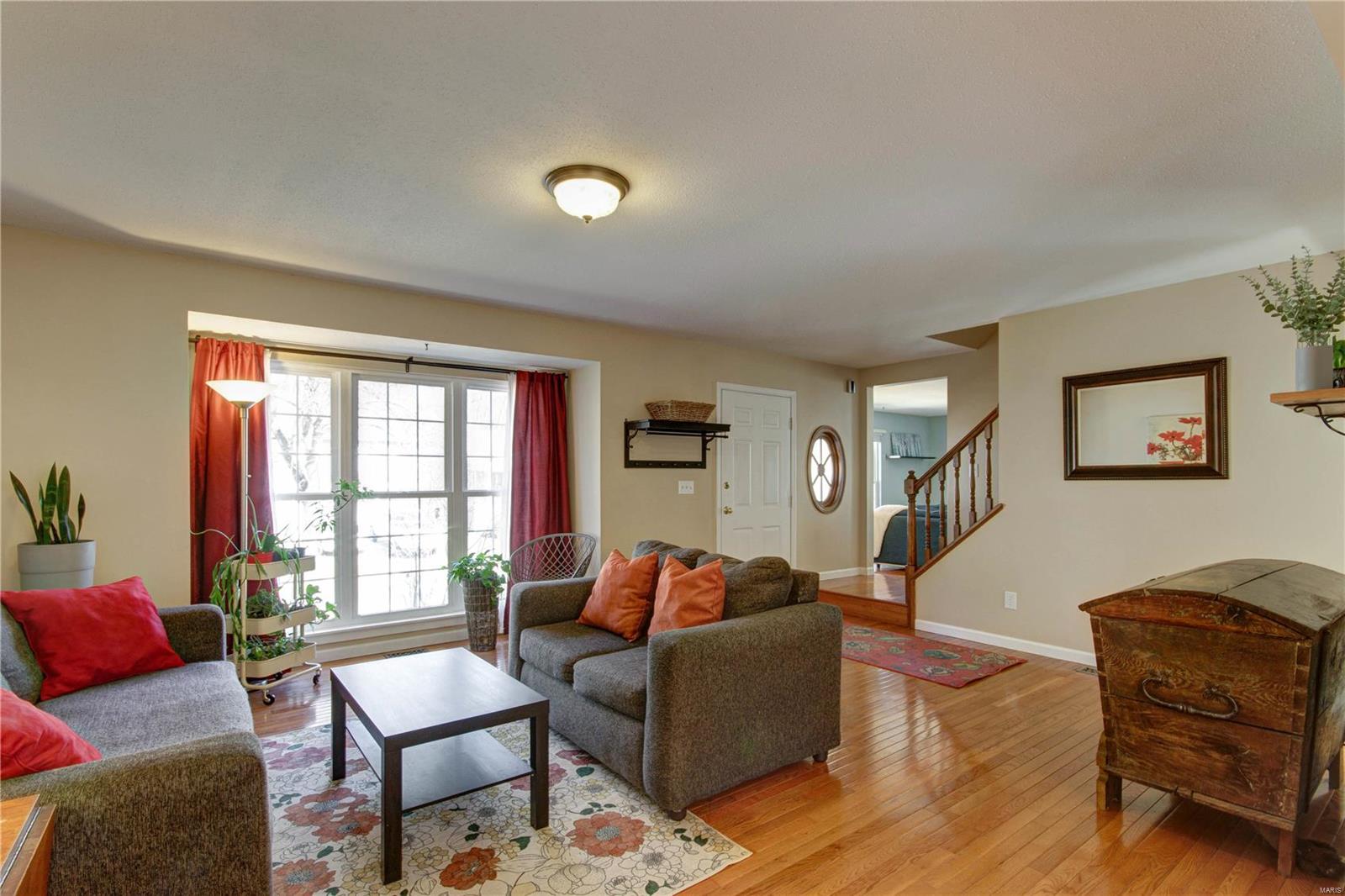 564 Woodlyn Crossing Ballwin, MO 63021 - Photo 10 of 55