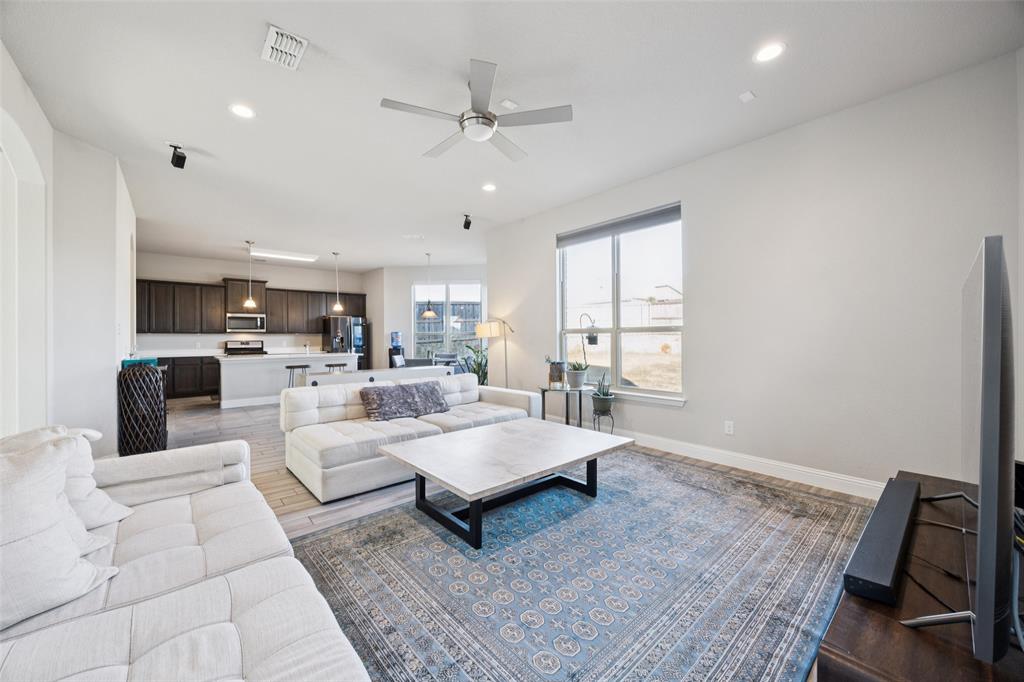 1701 Long Meadow Road Wylie, TX 75098 - Photo 3 of 27