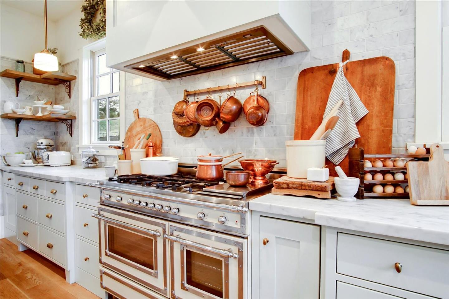 7670 Crews Road Gilroy, CA 95020 - Photo 33 of 100