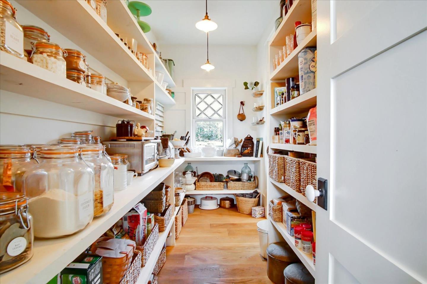 7670 Crews Road Gilroy, CA 95020 - Photo 35 of 100