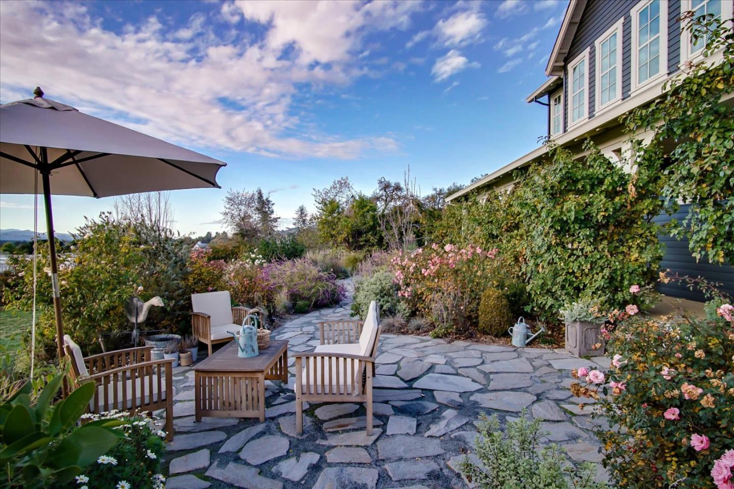 7670 Crews Road Gilroy, CA 95020 - Photo 10 of 100