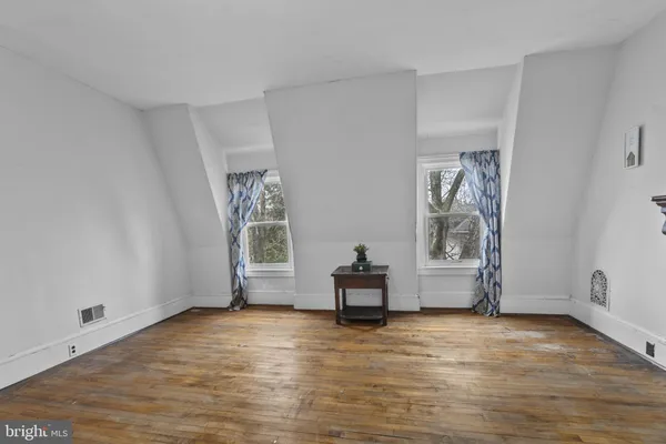 $415,000 | 504 Columbia Avenue, Millville, NJ 08332