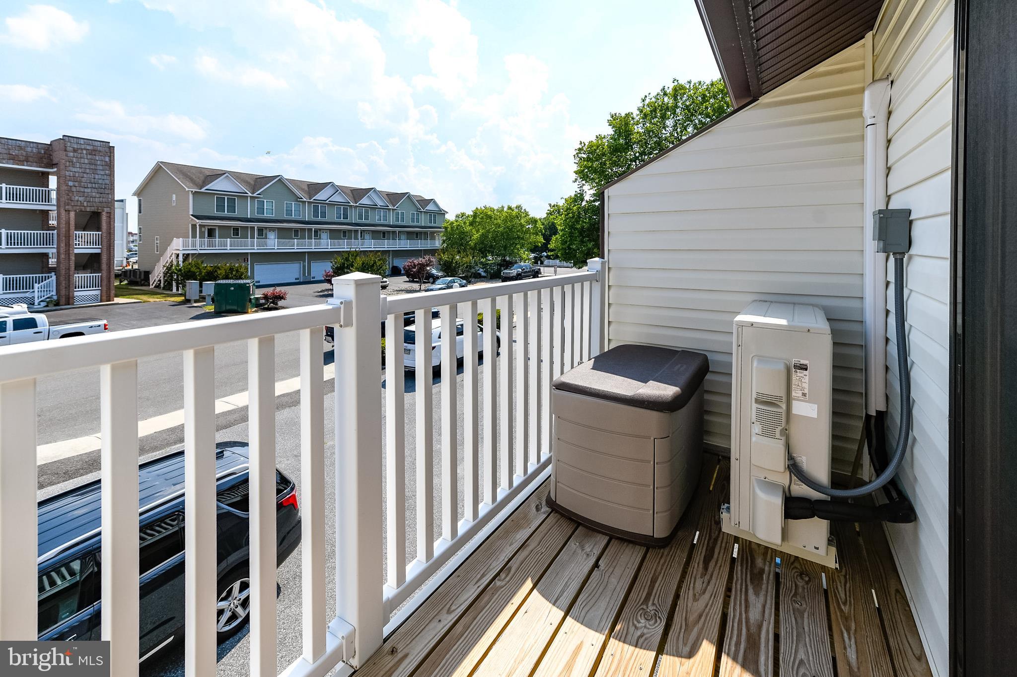 616 Salt Spray Road Ocean City, MD 21842 - Photo 26 of 30 PERSONAL BEDROOM BALCONY