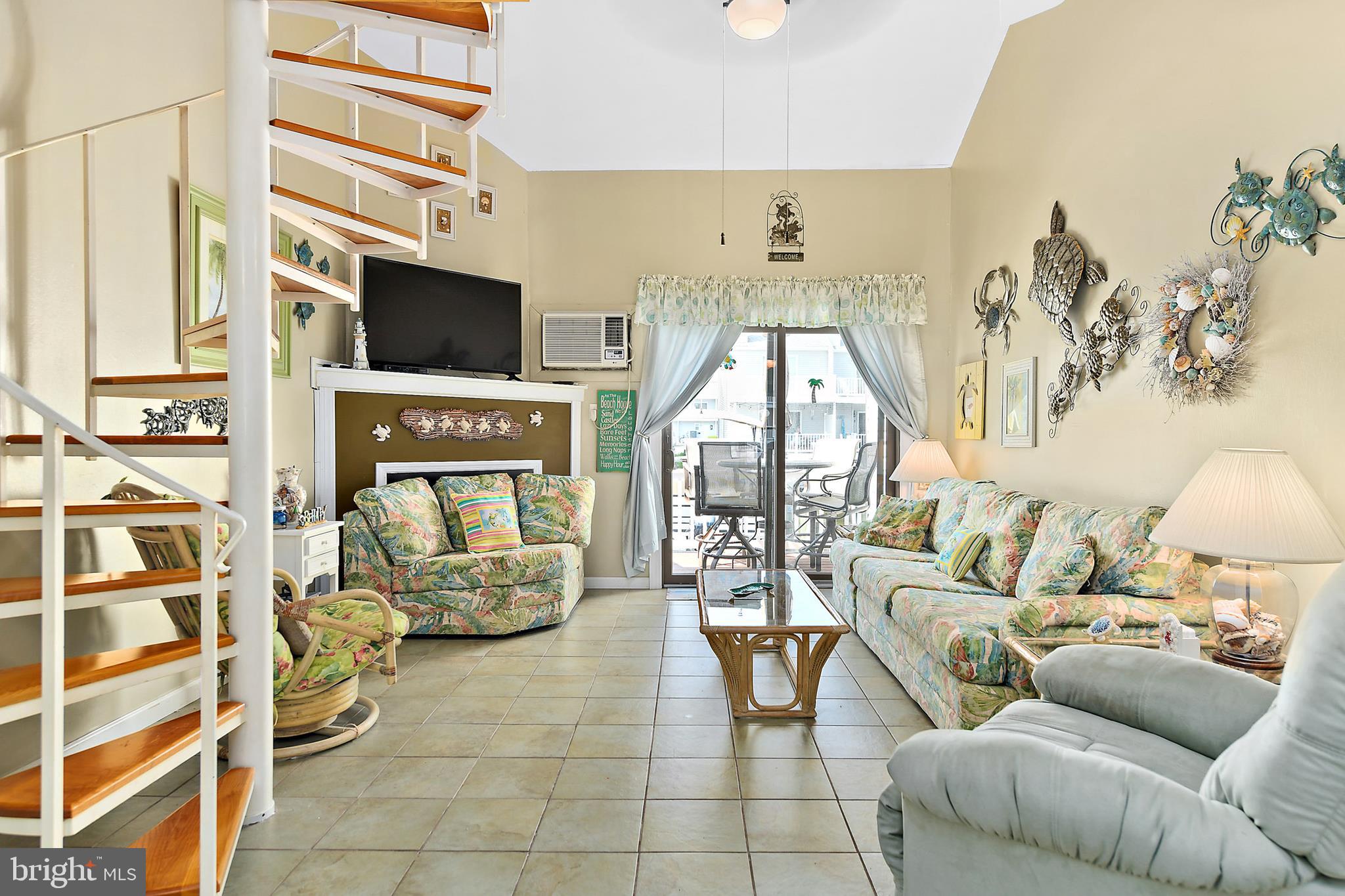 616 Salt Spray Road Ocean City, MD 21842 - Photo 6 of 30 CATHEDRAL LIVING ROOM